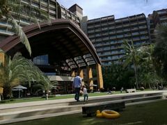 -三亚湾海居铂尔曼度假酒店