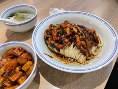 肉丝葱油拌面-君东记本帮面馆(天钥桥路店)