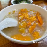 珠江白粥，小炒，夜粥也有