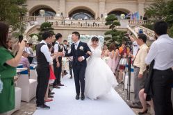 -珠海女王嫁衣馆(珠海左右创意园店)