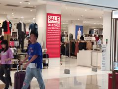 -优衣库(沈阳奥体万达广场店)