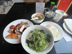 -上海漕河泾万丽酒店