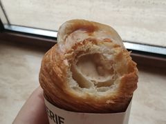 -VERIE BAKEHOUSE