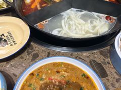 -房子红了鱼豆花重庆老火锅(广厦学院店)