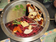 -廖掌柜·重庆鲜货火锅(上海首店)