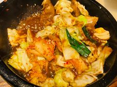 -穹六人间 people 6(岳阳路店)