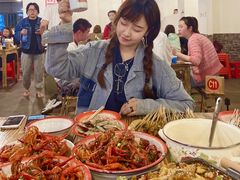 -冶建镜子·老南昌大排档·江西虾王(总店)