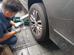 -李师傅修车连锁(万柳店)