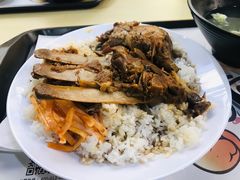 -七饭七排骨饭(伊势丹滨海店)