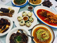 -王朝大酒店徐汇店-地面停车场