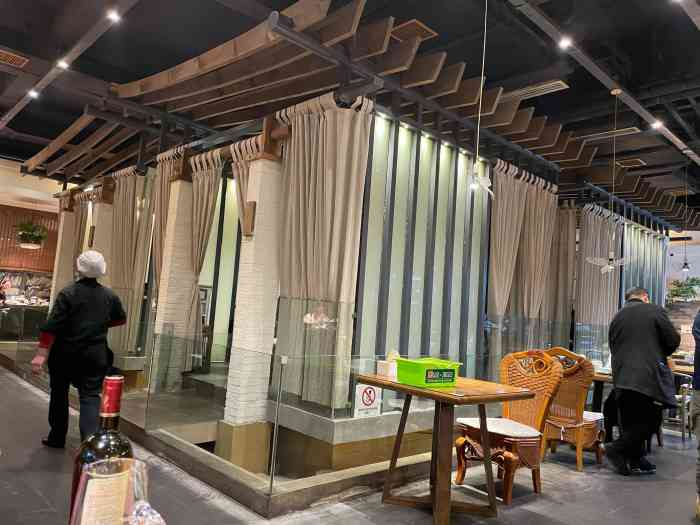 真味汤馆(中华坊店)-"是好吃的一家中餐馆!菜品设置是很有特色的.