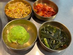 -釜山火炉·海鲜烤肉(紫藤路店)
