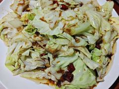 酱爆洋白菜-恩宏德餐馆(平山道店)
