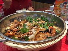 拿渡麻辣香锅(华发商都店)-鱼鼎香烤鱼火锅(华发商都店)