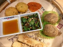 -老凯俚酸汤鱼(多彩城店)