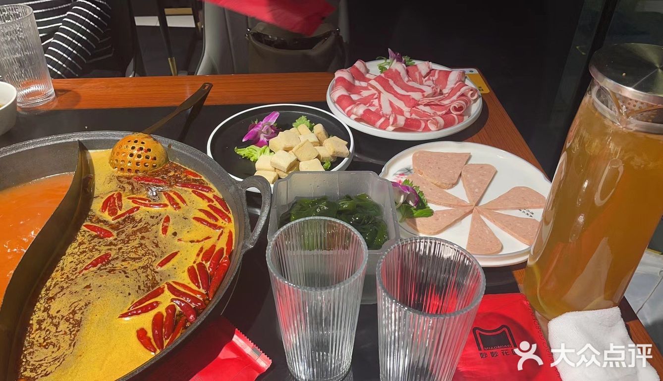 来一顿暖暖的冬日火锅吧