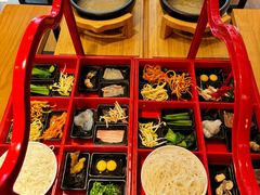 -勺子米线·云南传统小吃市集(四方街店)