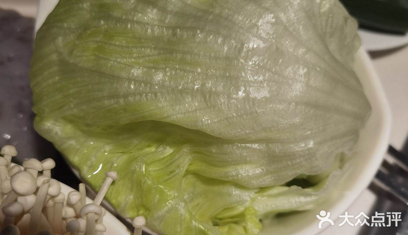 好久没有光顾海底捞了，这次和朋友小聚选择了离家比较近