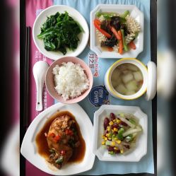 -月之旅·尊 高端月子会所(科馨别墅一店)