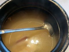 -八府香鸭·啫啫煲(华山路店)