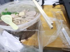 -苓记南京鸭血粉丝.皮肚面(县东巷店)