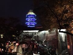 -绳金塔