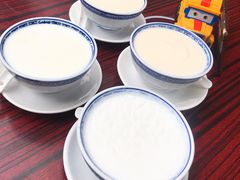 -周大娘牛乳(旧寨古村总店)