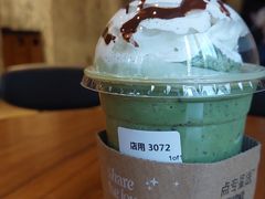 -星巴克臻选(北京嘉里中心第二店)