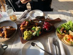 农夫烤半只鸡-The Rug Cafe(王府中环店)