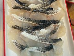 -毛辣果·贵州红酸汤牛肉火锅(西单店)