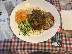 -鼓楼吃面·肉啃肉(南锣鼓巷店)