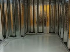 -安东易迷你自助仓储寄存仓库(顾戴路店)