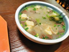 -老新隆牛肉锅贴(新街口店)