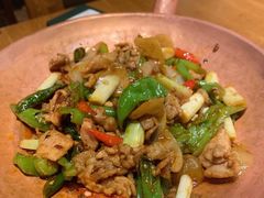 宣威小炒肉-云海肴·汽锅鸡·云南菜(天山百盛优客店)