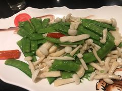 -聚汇三少·龙虾·中餐厅(莫邪路新天地店)