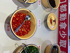 -黔二妞地摊火锅(龙华清湖店)
