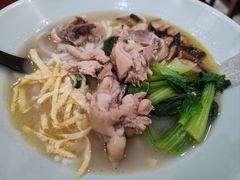 金牌香菇炖鸡米线-老妈米线(大运河博物馆宝龙广场店)