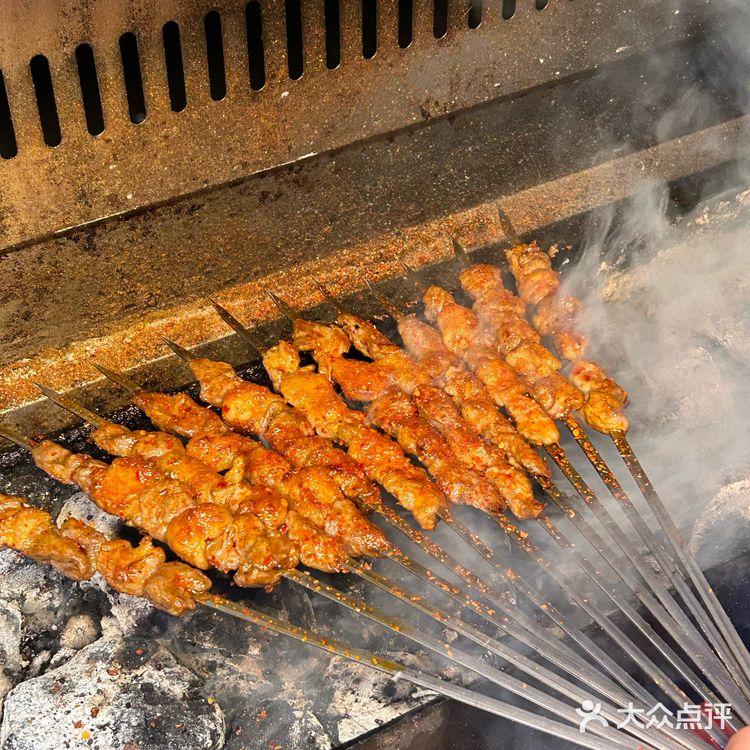 成都！九眼桥！个人觉得无法超越的新疆菜…