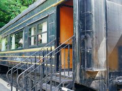 -火车头法国西餐厅