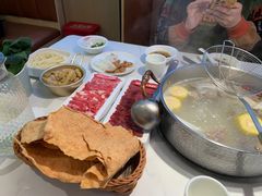 -花田里捞牛火锅(天润店)