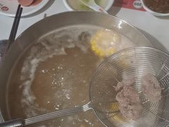 -焯牛潮汕牛肉火锅(云峰街创始店)