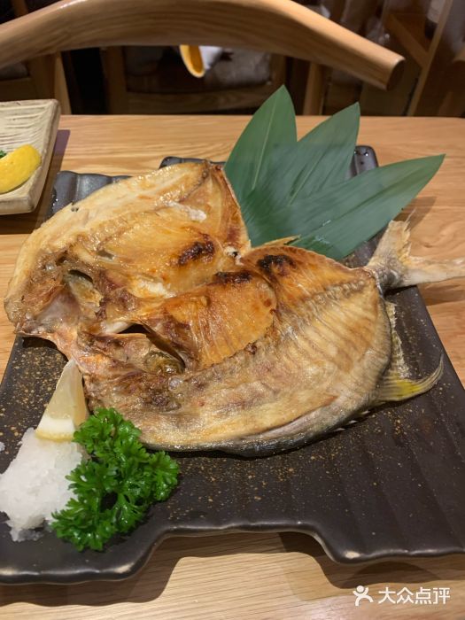 宇治川居酒屋(朝外大街店)烤金鯧魚圖片