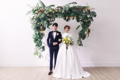 -雪中彩影婚纱摄影·微光艺术中心