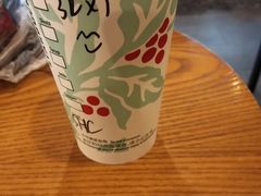 -星巴克臻选(嘉兴海宁银泰城店)