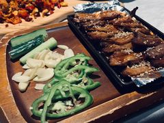 手工煎饼配烤肉-玉玲珑(陆家嘴店)