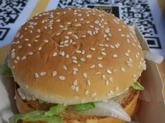 -麦当劳(吴圩机场店)