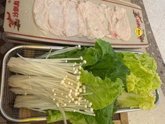 -沙胆彪炭炉牛杂煲(上海日月光广场店)