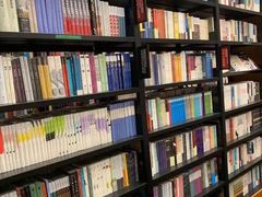 -西西弗书店&矢量咖啡(壹方购物中心店)