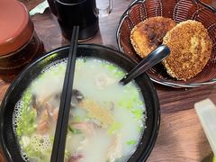 -万红路羊汤烧饼店(将台路店)