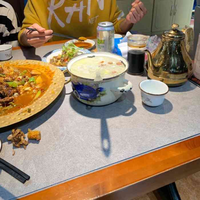 戈壁母亲饭店-"喜欢这样的装修风格现代简约大气上档次低调.